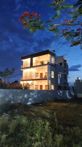 Tiruvannamalai House | Wind Chimes