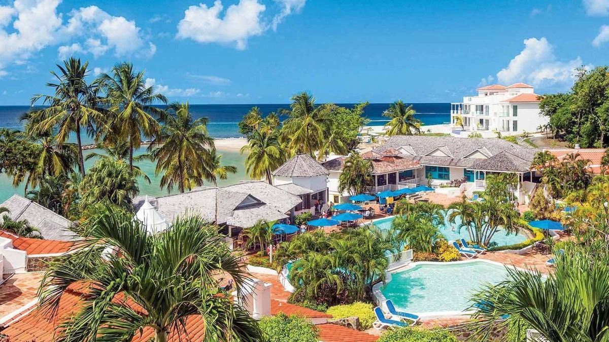 Charlotte Resort | Windjammer Landing St.Lucia One Bedroom Deluxe Suite w/private deck+ plunge pool
