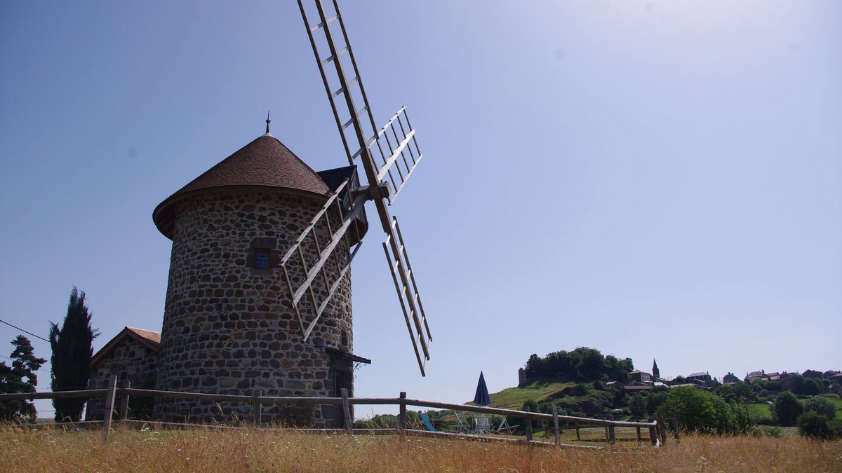 Coren House | Windmill gite unusual