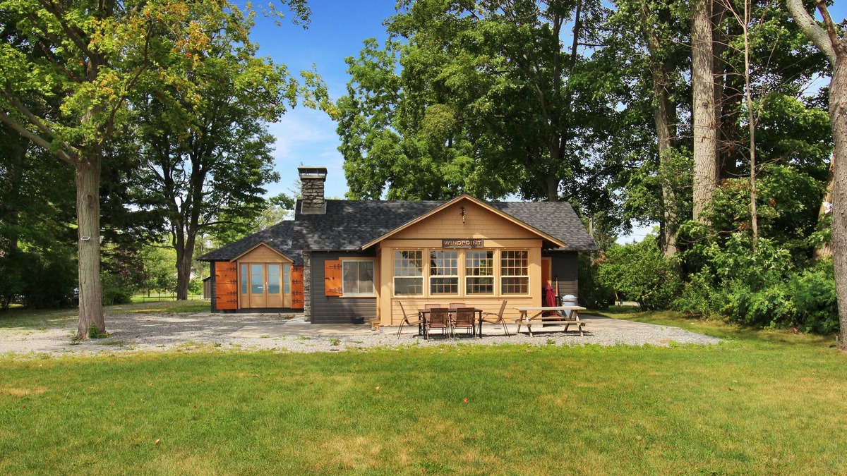 Fort Erie Cottage | Windpoint Cottage