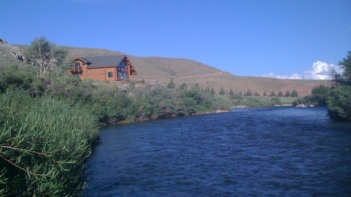Dubois Cabin | WindRiver/Yellowstone Cabin