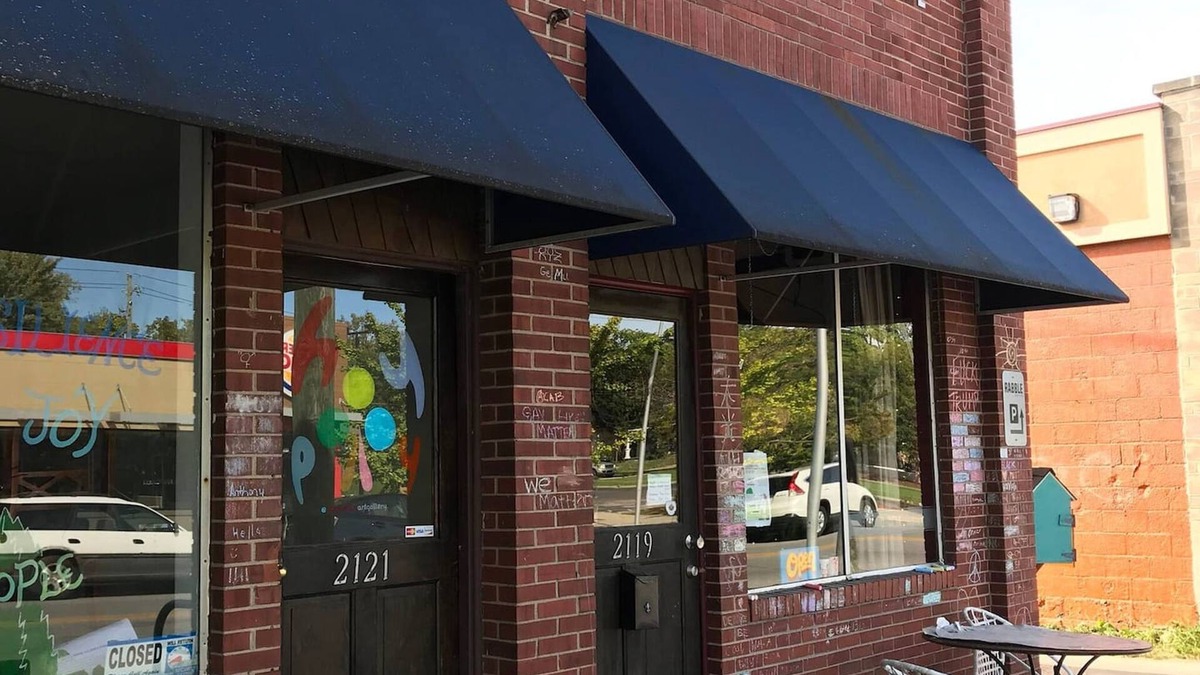 Near Eastside Apartment | Windsor Park Flat Minutes to Mass Ave