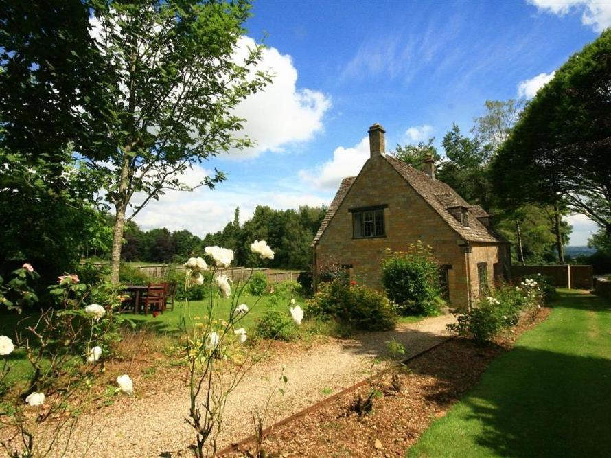 Longborough House | Windy Ridge Cottage, STOW ON THE WOLD