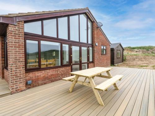 Irstead House | Windyridge