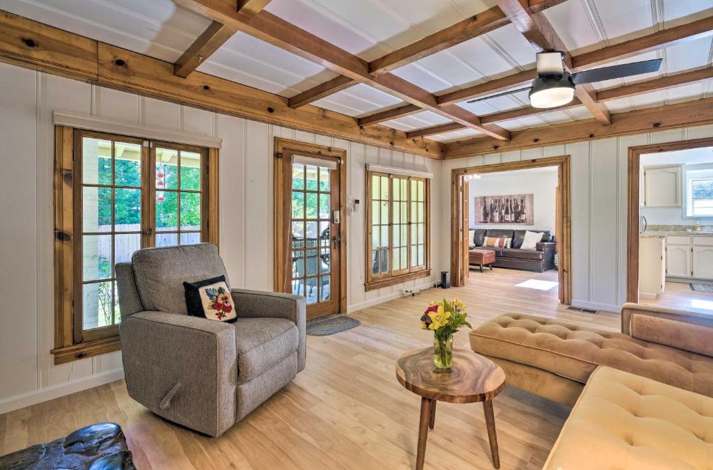 Shenandoah Valley House | Wine Country Escape with Hot Tub in River Pines!