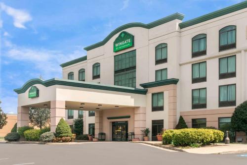 Lexington Hotel | Wingate by Wyndham (Lexington, VA)