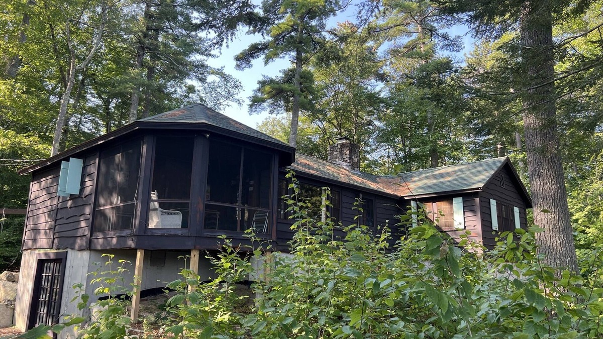 Alton House | Winnipesaukee Family Compound with amazing sunsets