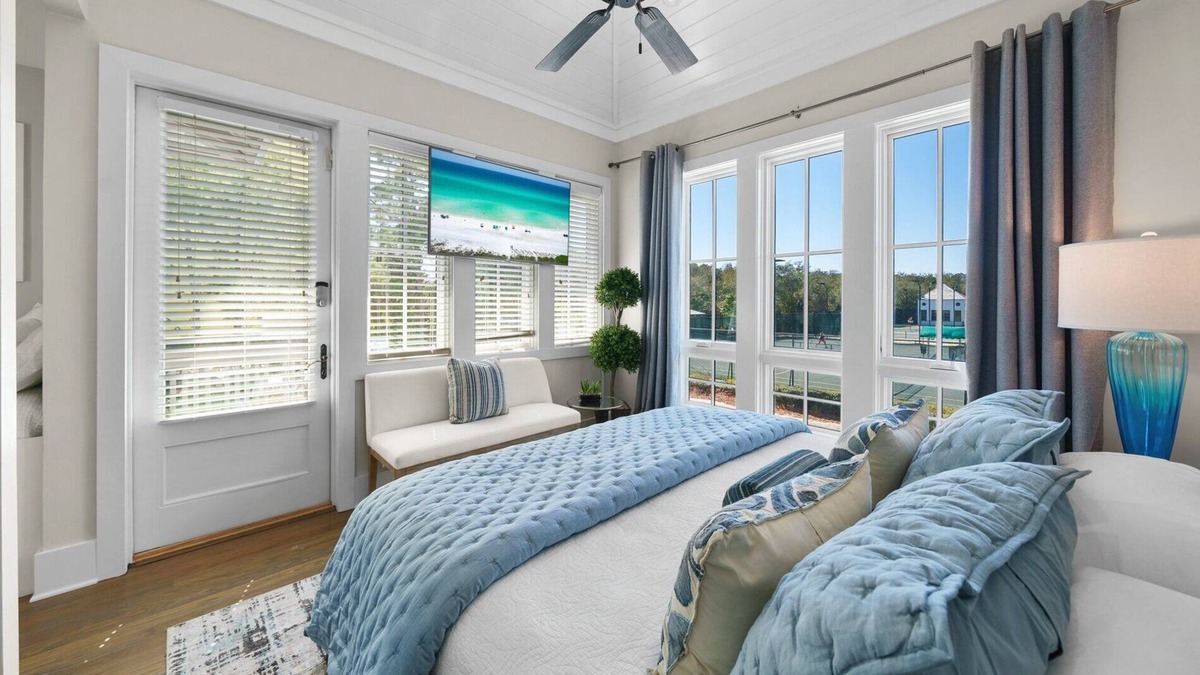 Rosemary Beach Villa | "Winston at Rosemary Carriage House" | Walk to the Beach & Rosemary Shops & Restaurants