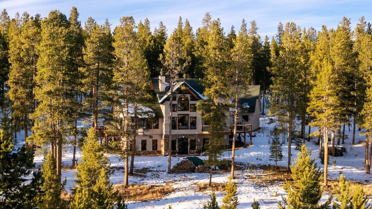 Pole Creek Meadows House | Winter Park Hideaway