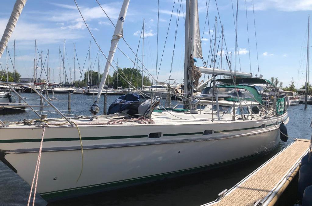 Municipality of Hoorn Boat Rental | Winter Sailing with your friends or stay only in cosy oceangoing yacht For more fun
