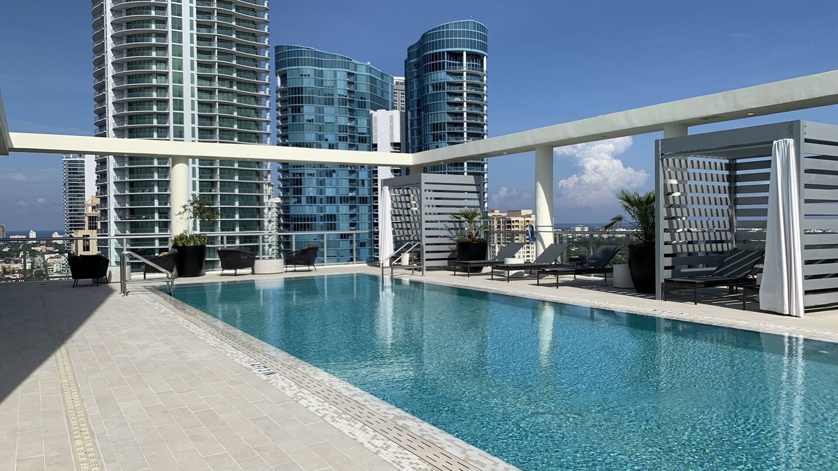 Riverwalk Fort Lauderdale Apartment | 🏝 WINTER*TIME FUN IN THE 🔆