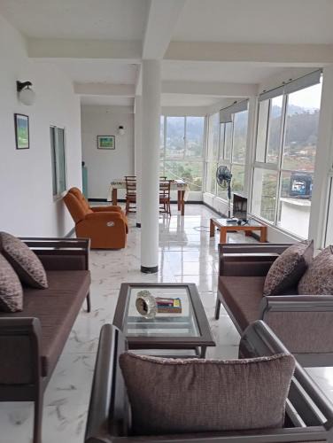 Welimada House | Wintry Heigths