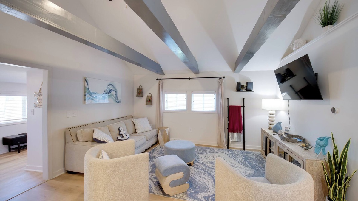 Erie House | 'Wishin & Fishin' Walkable Erie Home By the Beach!