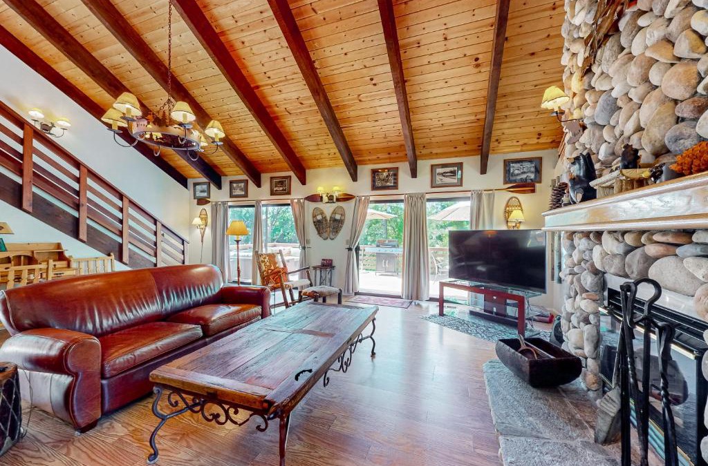 Bass Lake House | Wishing Well Cabin