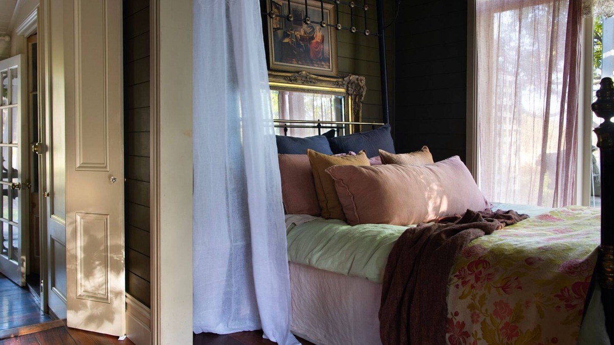 Dry Diggings House | Wisteria Hysteria - Alannah Hill Whimsy