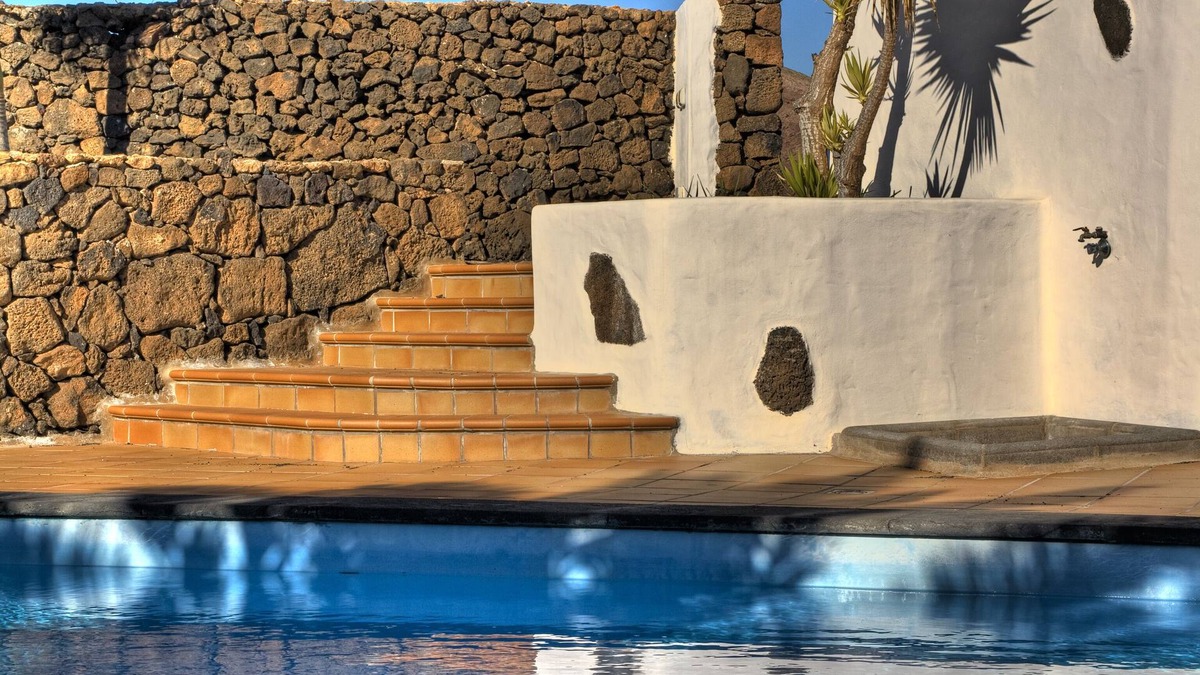 Tinajo House | With private pool, adapted for people with reduced mobility