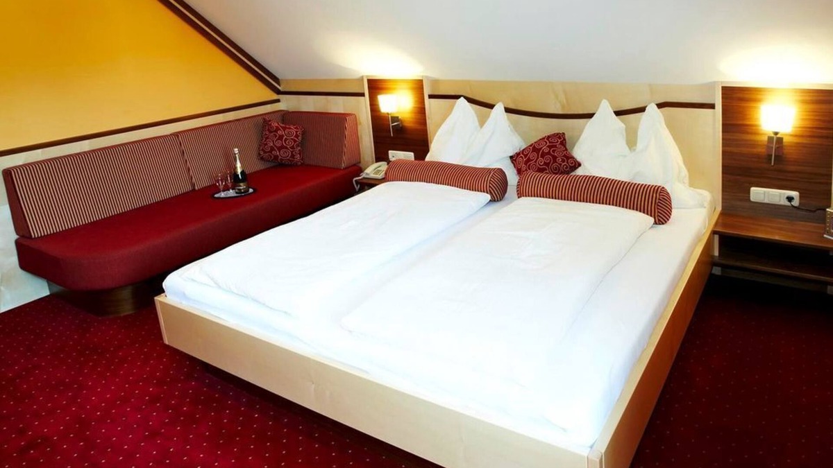 Unterlamm Apartment | Wohlfühl-kuschelzimmer 3 Pers. - Hotel-garni Thermenglück