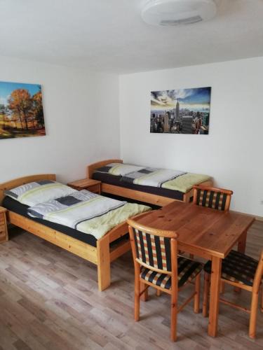 Amberg Apartment | Wohnung für Arbeiter und Monteure bis 6 Personen Amberg