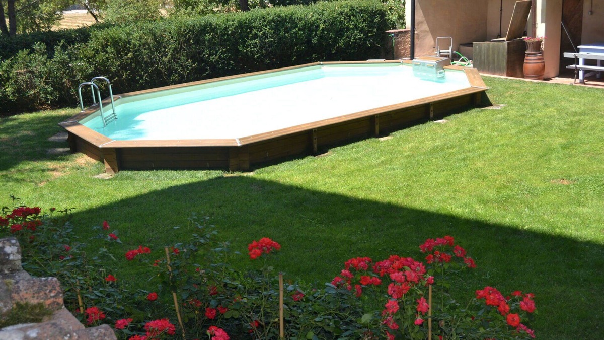 Giovi-Ponte Alla Chiassa Villa | Wonderful villa for 11 people with WIFI, private pool, TV and patio, close to Arezzo