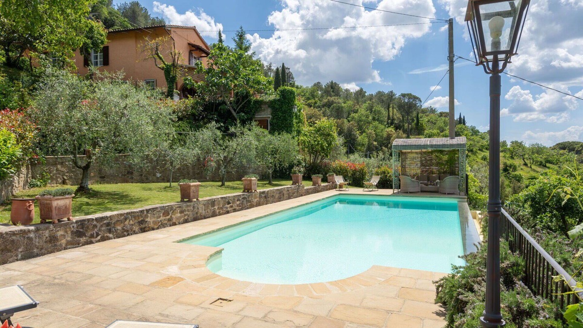 Castiglion Fiorentino House | Wonderful private villa for 6 guests with private pool, WIFI, TV, patio and pets allowed