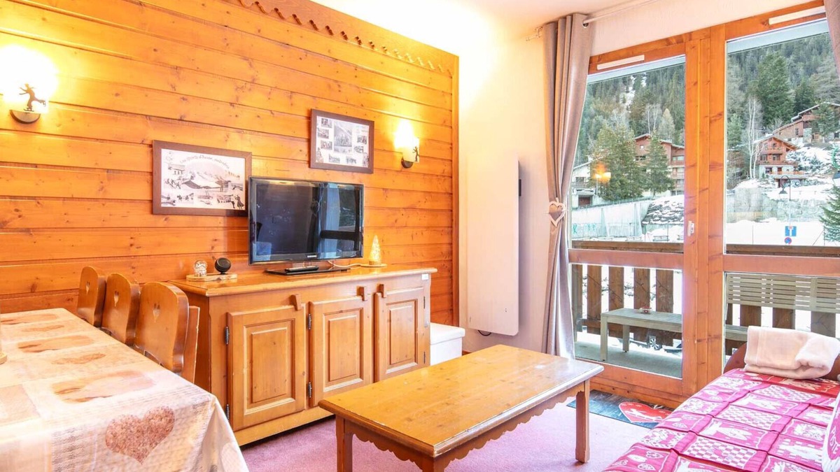Valfrejus Apartment | Wonderful apt 6 ppl near the ski runs