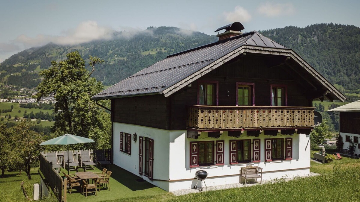 Sankt Veit im Pongau House | Wonderful private villa for 10 people with WIFI, TV, patio, pets allowed, panoramic view and par...
