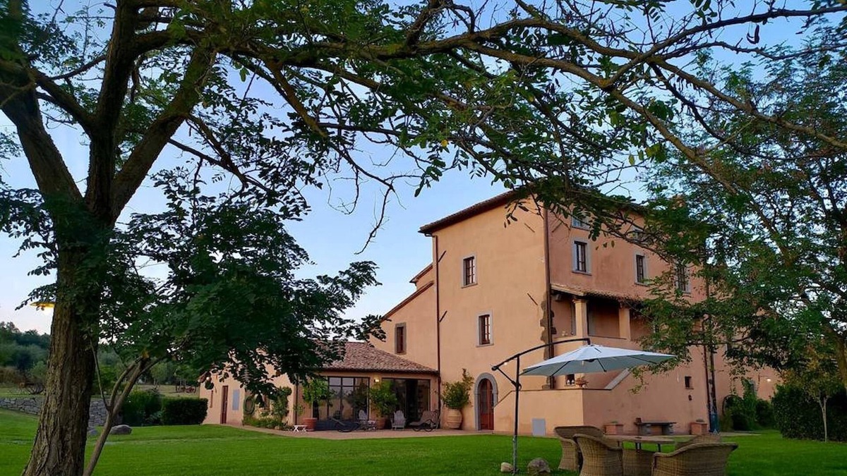 Bagnoregio Villa | Wonderful Old Country Villa For Groups Or Families