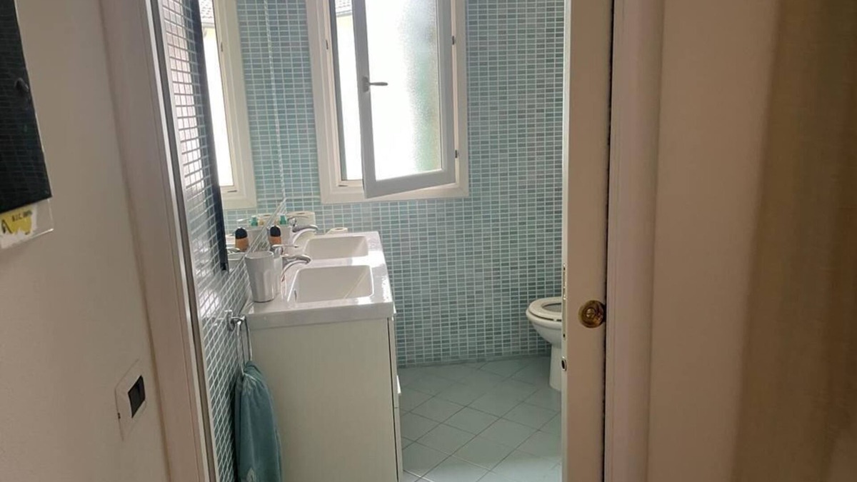 Pinarella House | Wonderful large house for large groups 15' from the sea. Pets allowed.