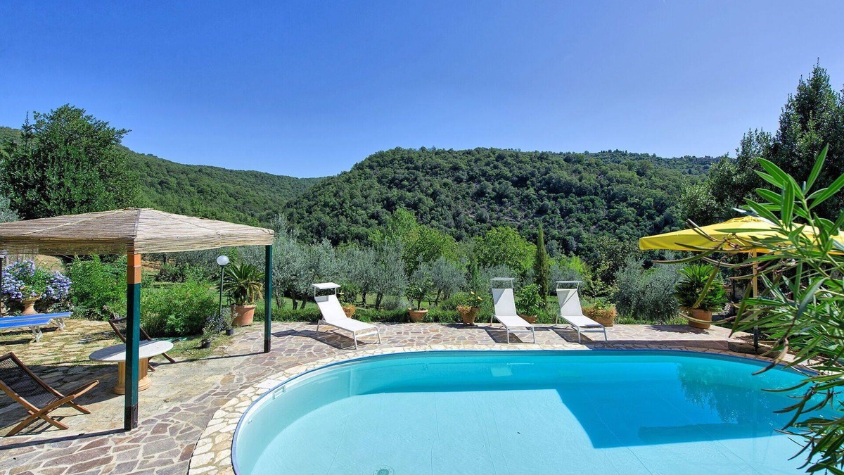 Greve in Chianti Villa | Wonderful private villa for 6 guests with private pool, WIFI, A/C, TV, patio and panoramic view