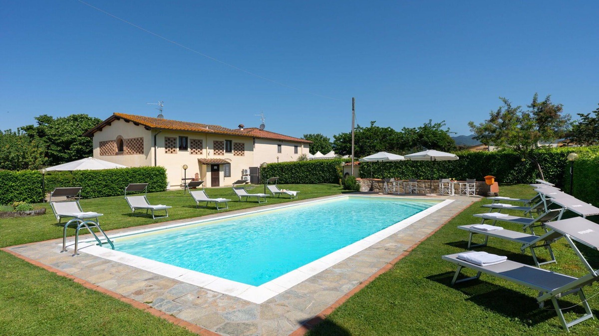 Borgo San Lorenzo Villa | Wonderful private villa for 11 people with private pool, A/C, WIFI, TV, panoramic view and parking