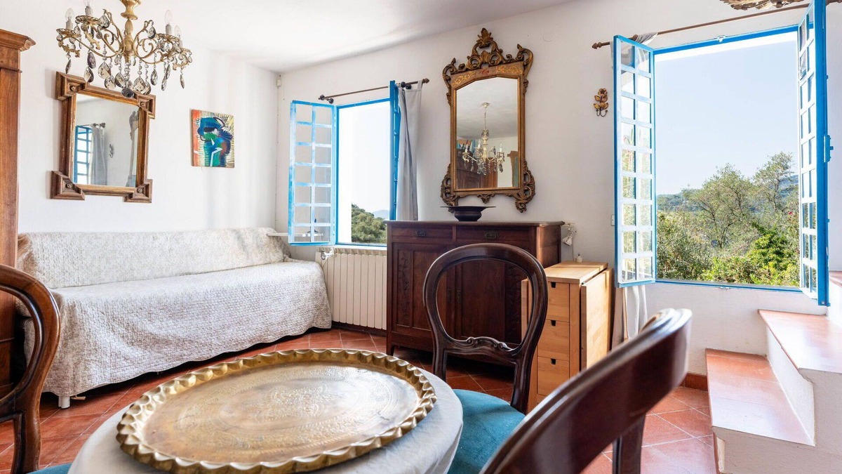 Diano San Pietro House | Wonderful private villa for 6 guests with WIFI, terrace and pets allowed