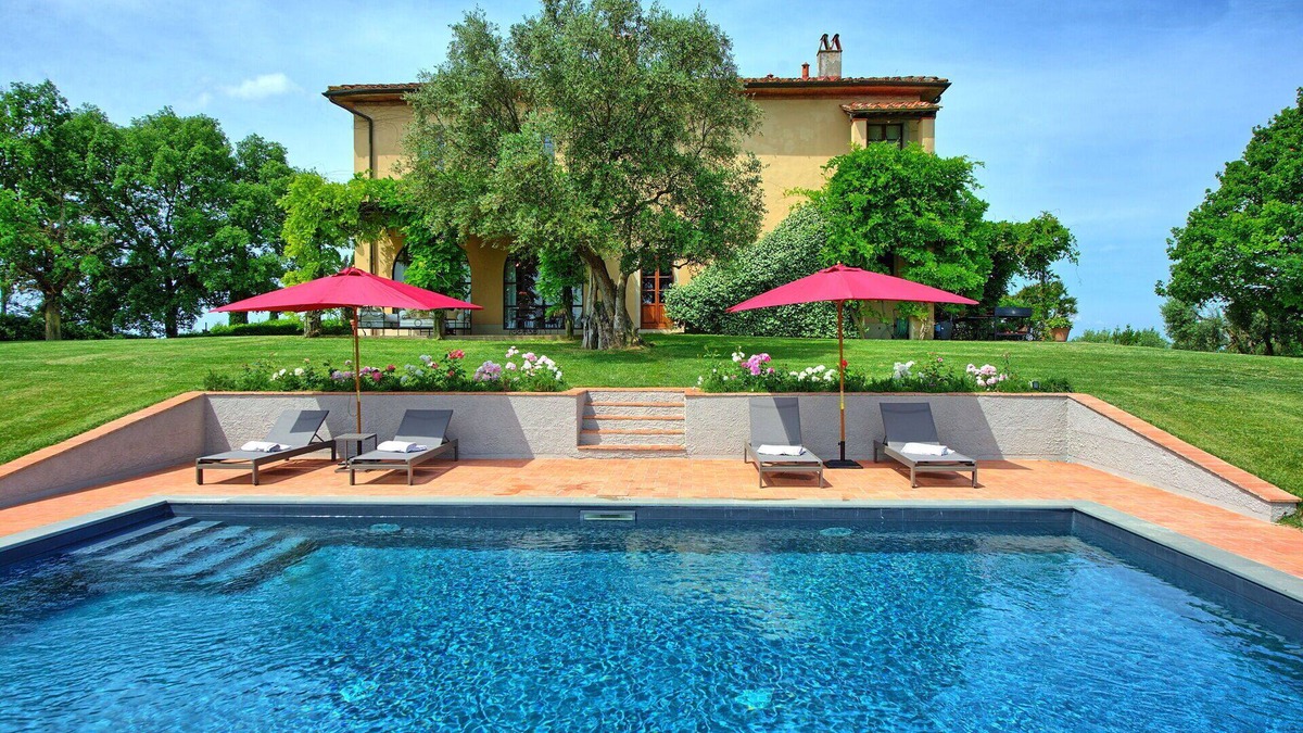 Cerreto Guidi Villa | Wonderful private villa for 12 guests with private pool, A/C, WIFI, patio and panoramic view
