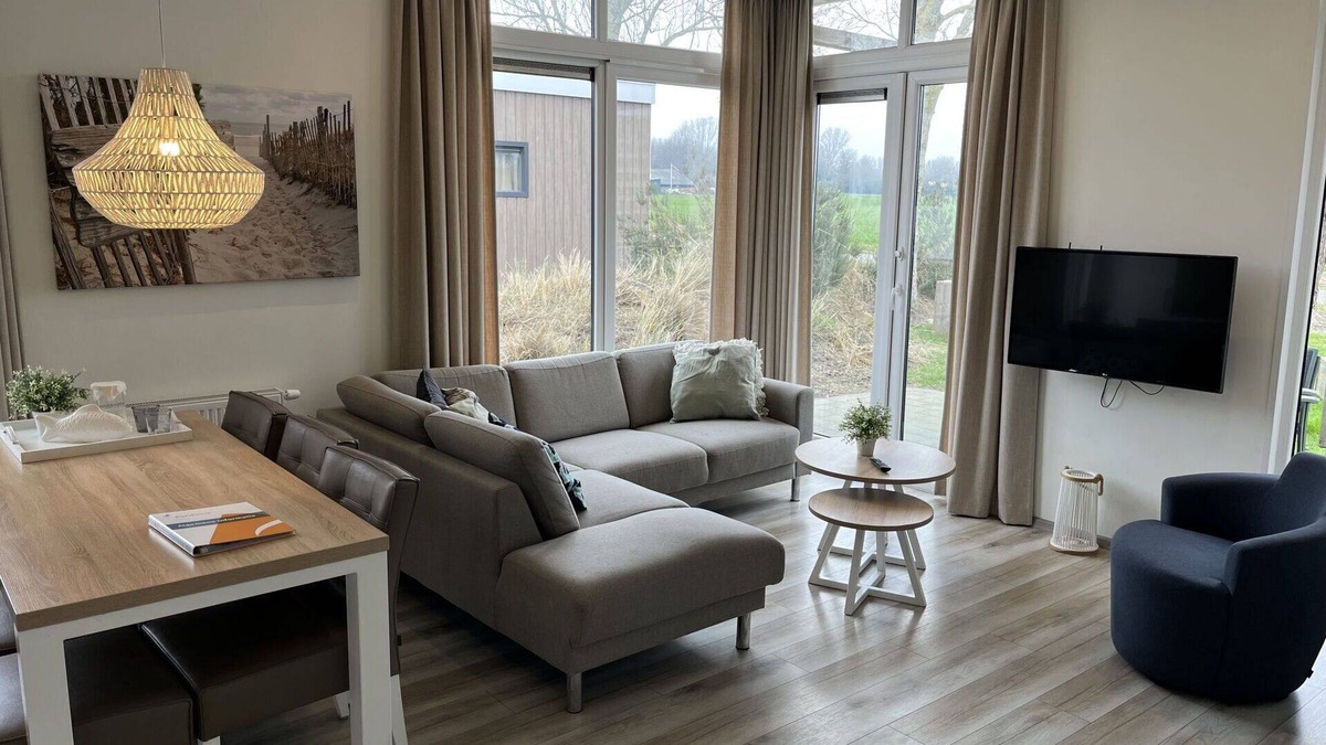Municipality of Hellevoetsluis House | Wonderful private villa for 6 people with WIFI, TV and terrace