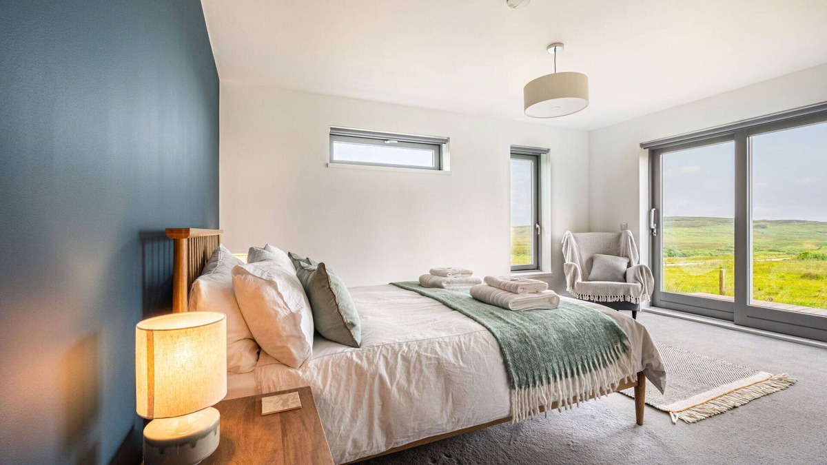 Caroy Villa | Wonderful private villa for 6 people with WIFI, TV, patio and panoramic view