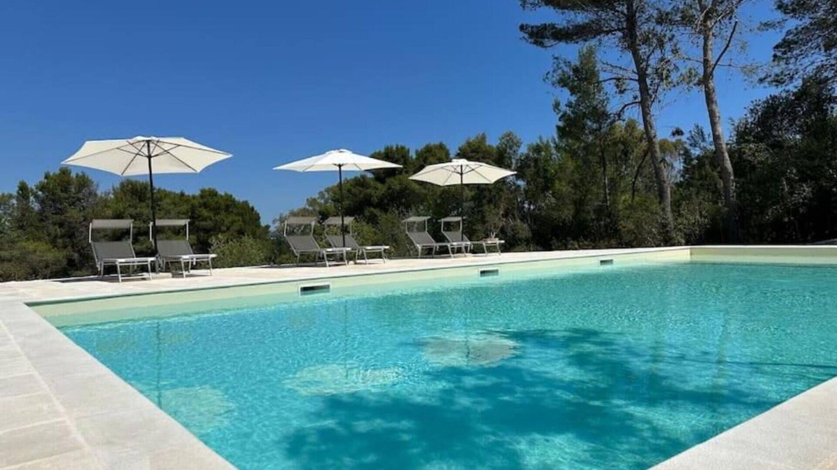 Alberobello Villa | Wonderful private villa with A/C, private pool, WIFI, TV and pets allowed, close to Alberobello