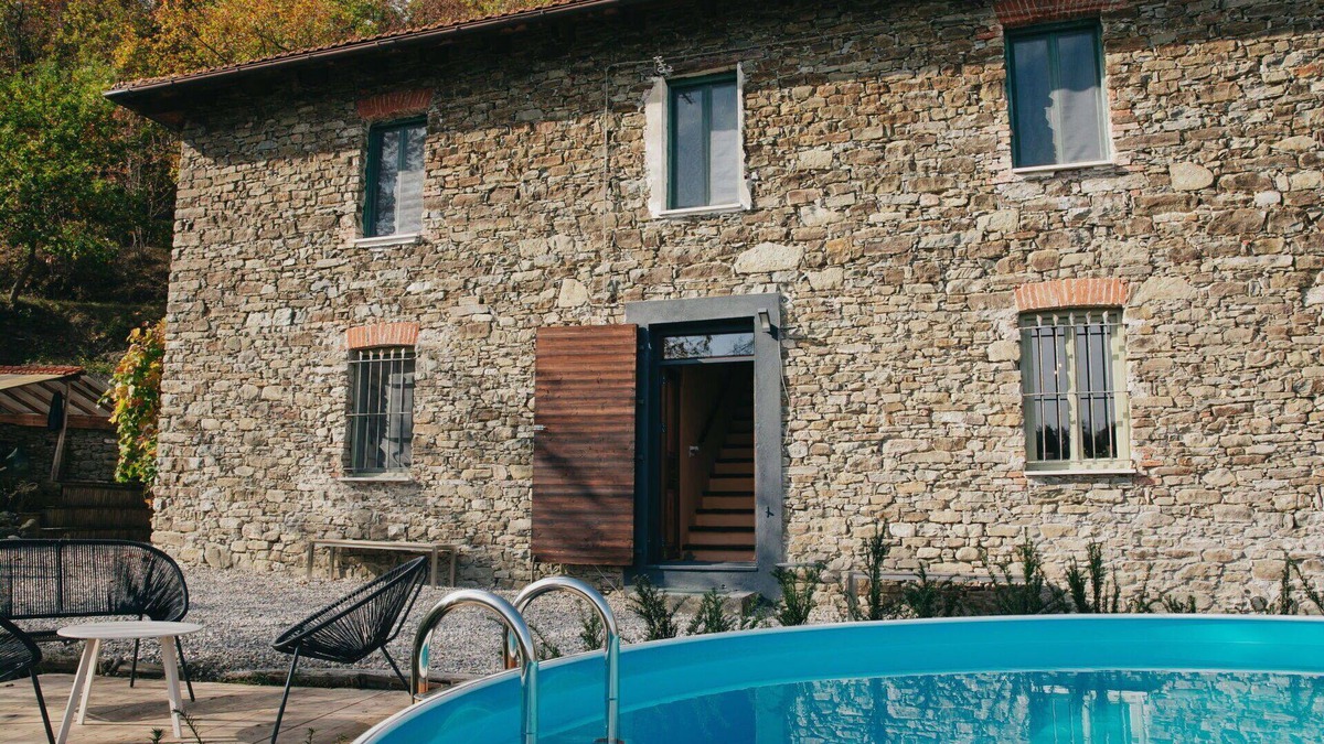 Dego House | Wonderful private villa for 6 guests with WIFI, private pool, patio and panoramic view