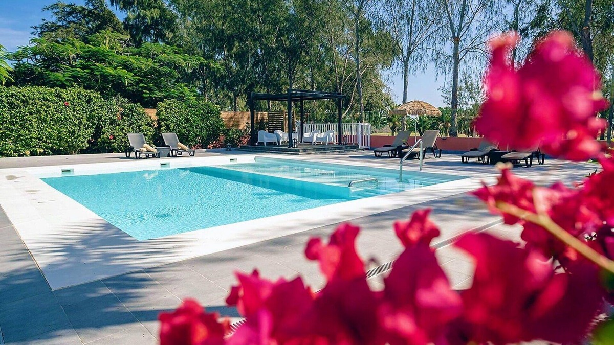 Campo Internacional Maspalomas Villa | Wonderful private villa for 8 guests with WIFI, private pool, TV and patio