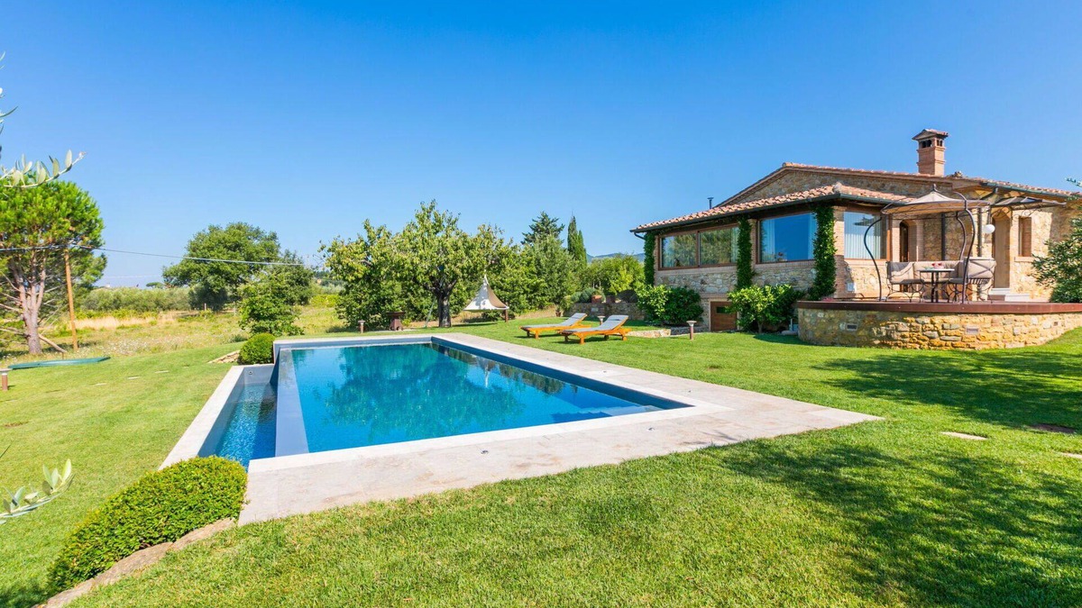 Riparbella House | Wonderful private villa with private pool, WIFI, A/C, patio, pets allowed and panoramic view