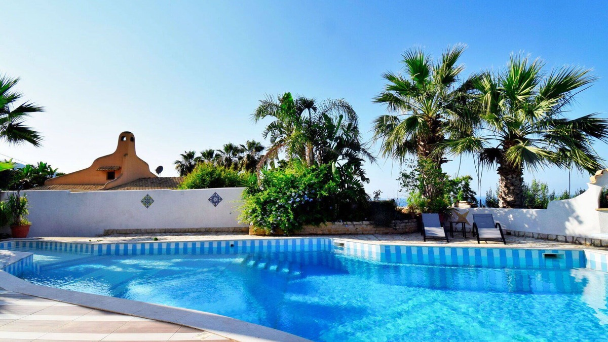 Valderice Villa | Wonderful private villa with hot tub, WIFI, private pool, A/C, TV, terrace and panoramic view