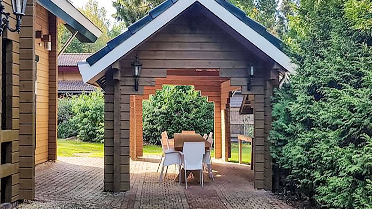 Bosgebied Hoenderloo House | Wonderful private villa for 14 people with WIFI, pool, TV and terrace