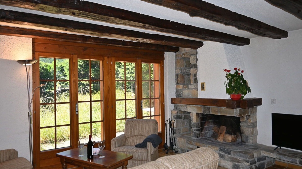 Ovronnaz House | Wonderful private villa for 6 guests with WIFI, TV and terrace