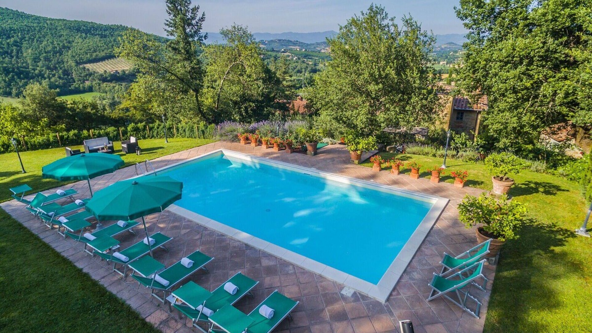 Ripoli Villa | Wonderful private villa with private pool, WIFI, A/C, hot tub, TV, patio and panoramic view