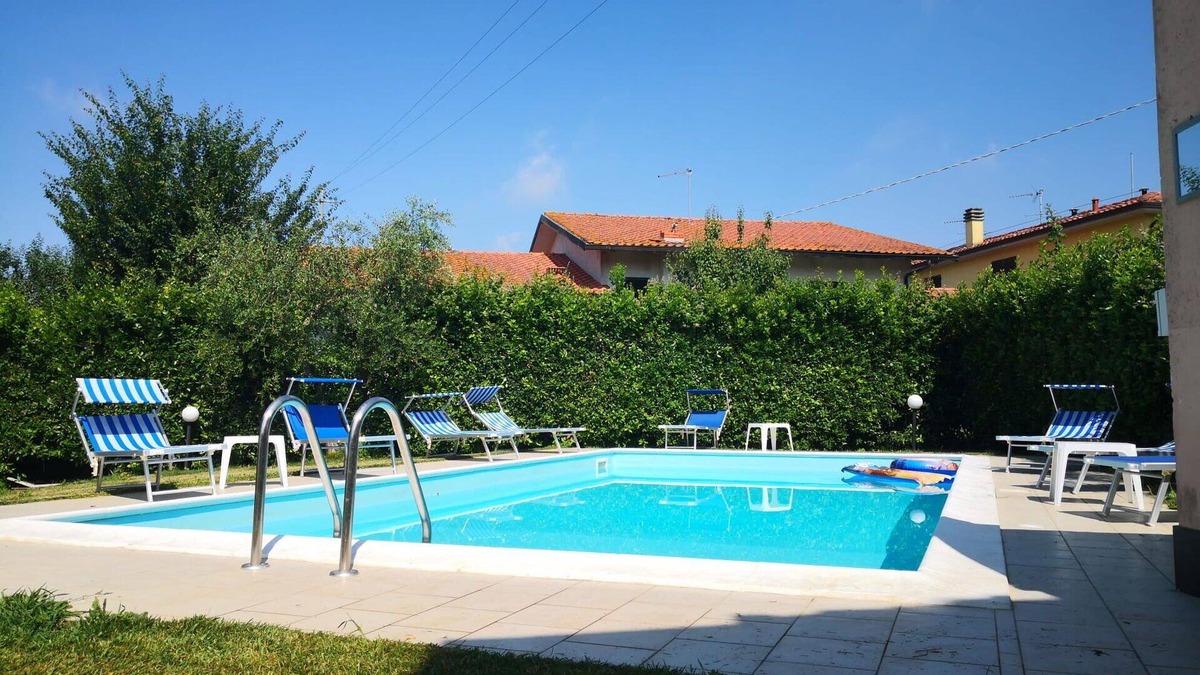 Villa Campanile Villa | Wonderful private villa with WIFI, private pool, A/C, patio and pets allowed, close to Lucca