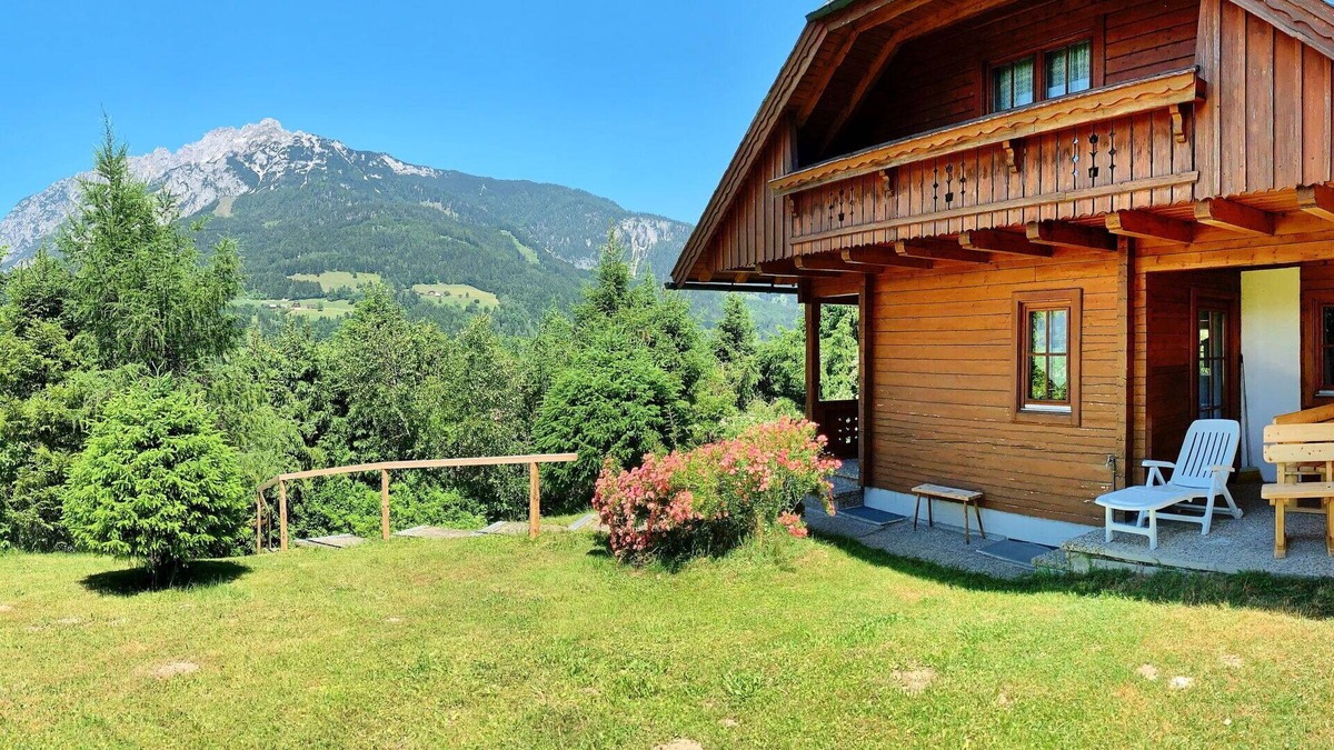 Mitterberg House | Wonderful private villa for 6 guests with WIFI, TV, terrace and parking