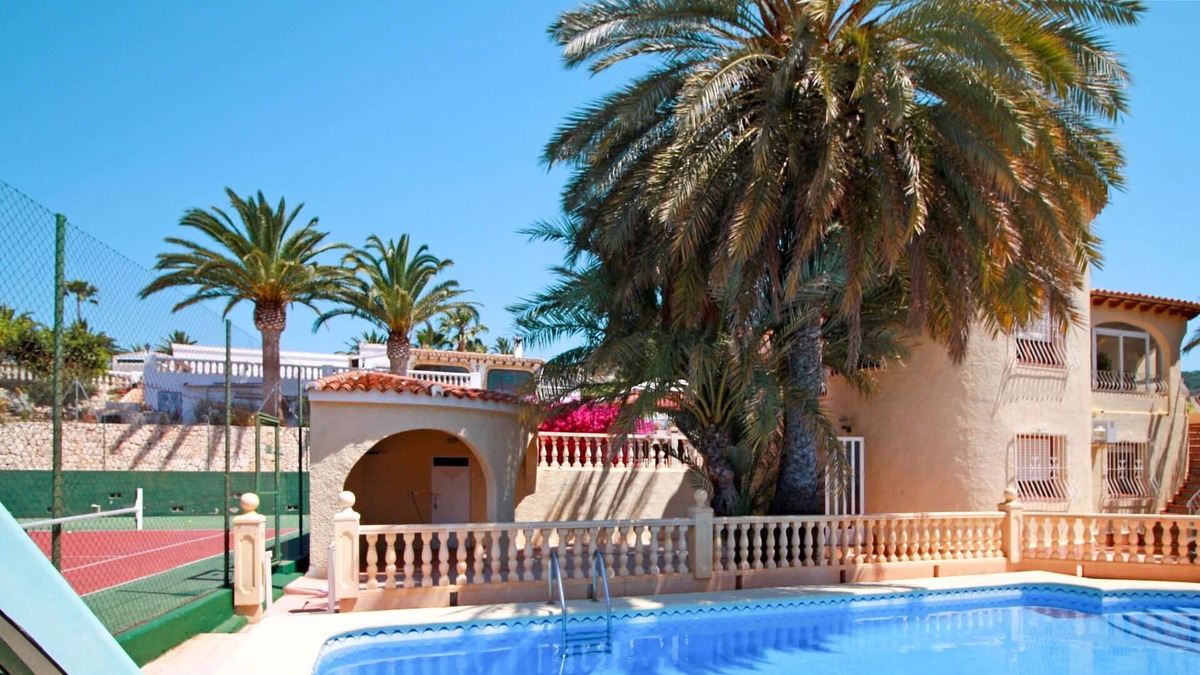 Empedrola Villa | Wonderful private villa with private pool, WIFI, A/C, TV, terrace, pets allowed and parking