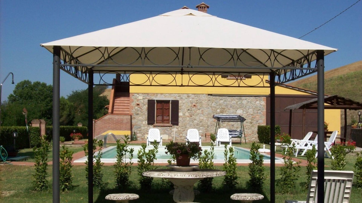 Volterra Villa | Wonderful private villa with WIFI, private pool, TV and pets allowed, close to San Gimignano