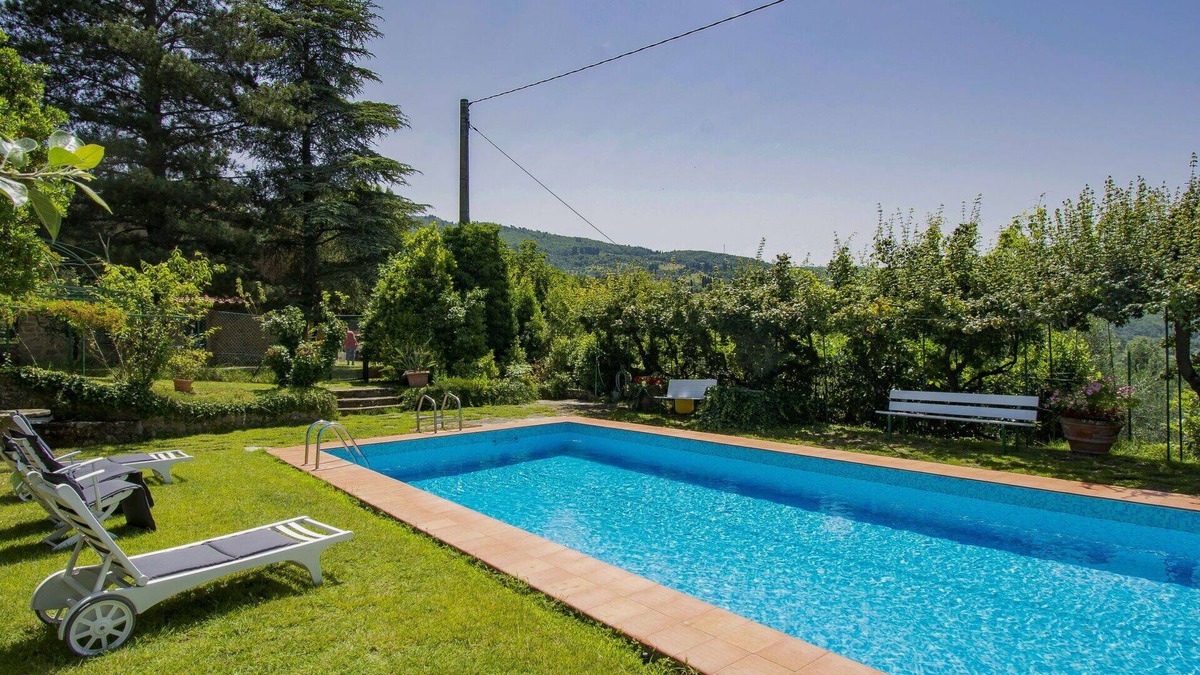 Scopeti House | Wonderful private villa for 6 people with WIFI, pool, TV, terrace and pets allowed
