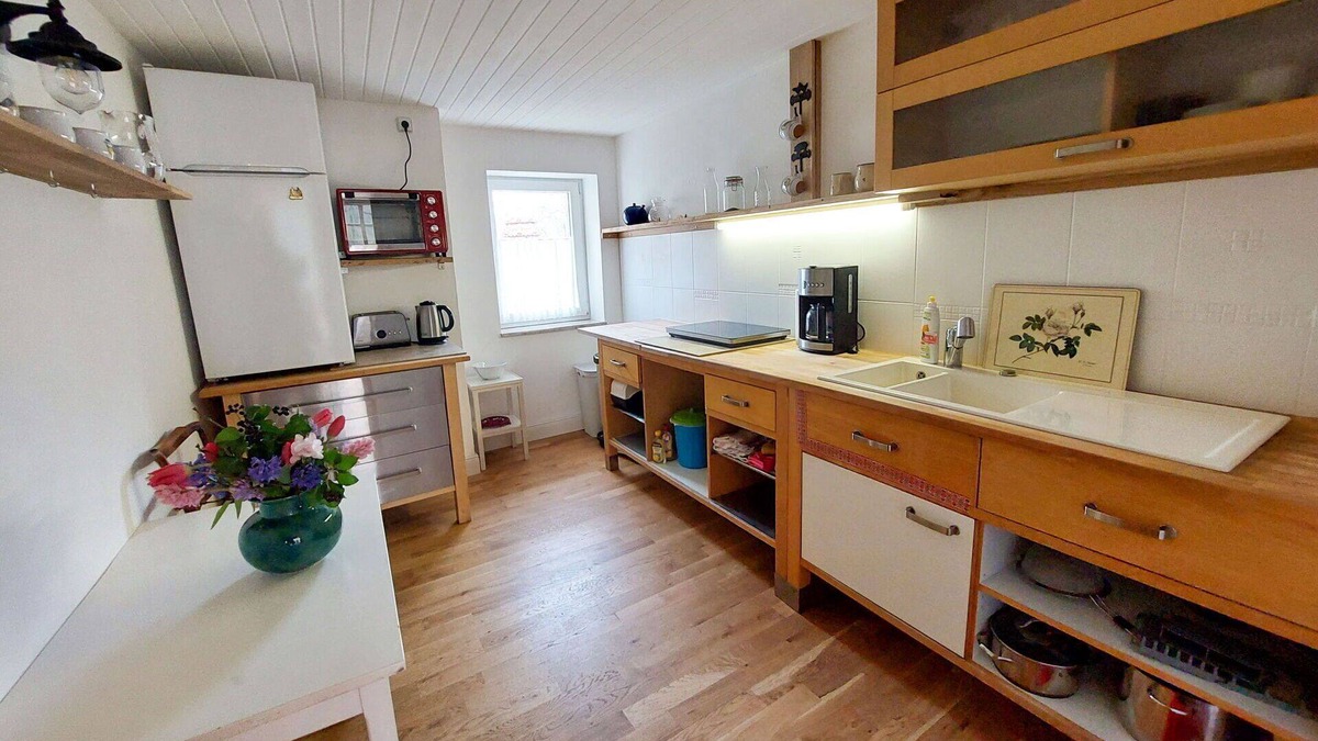 Falkenhain Villa | Wonderful private villa for 3 guests with WIFI, TV, terrace and parking