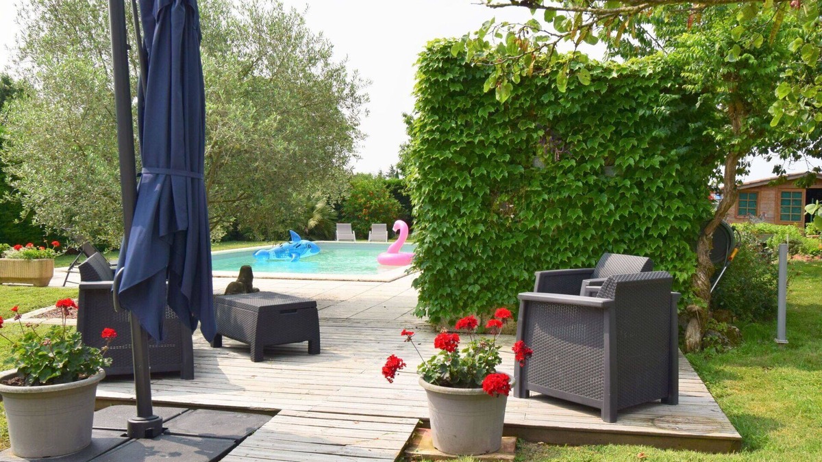 Brax Villa | Wonderful private villa for 6 people with private pool, WIFI, TV, patio and parking