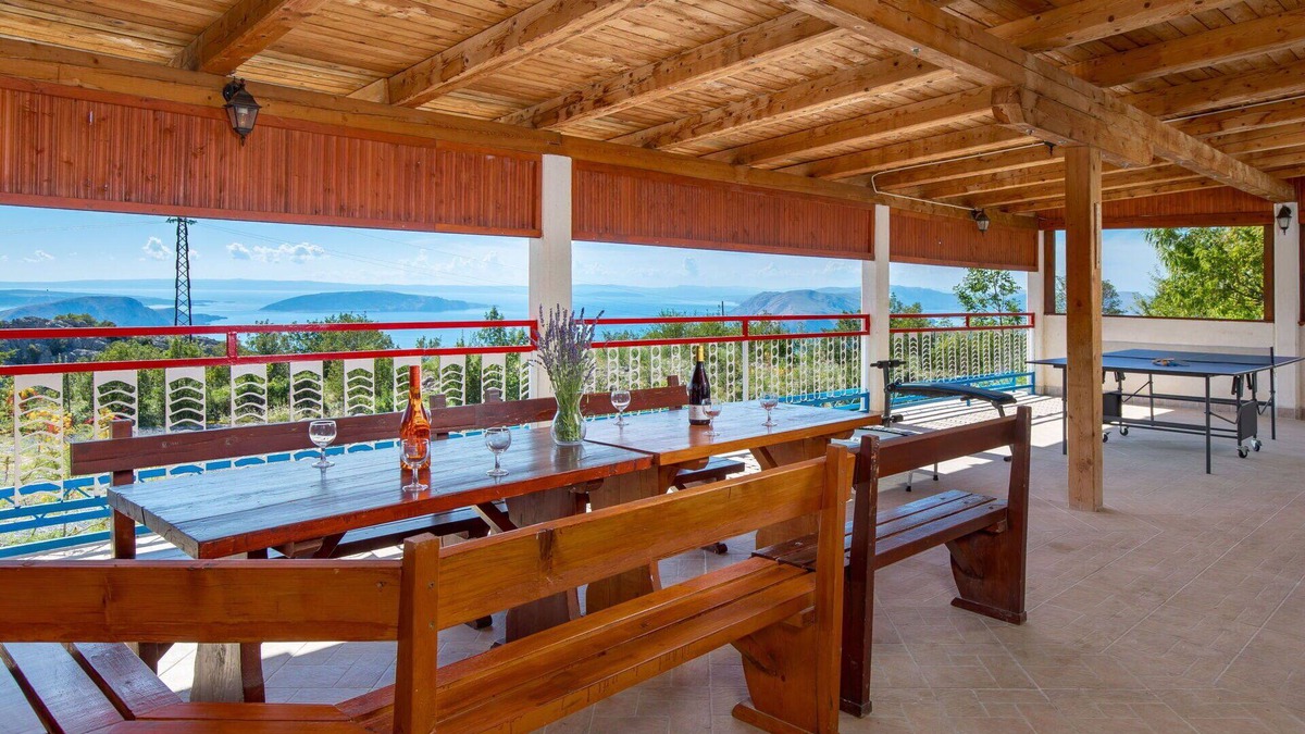 Lukovo House | Wonderful private villa for 12 guests with A/C, WIFI, private pool, TV, terrace and pets allowed